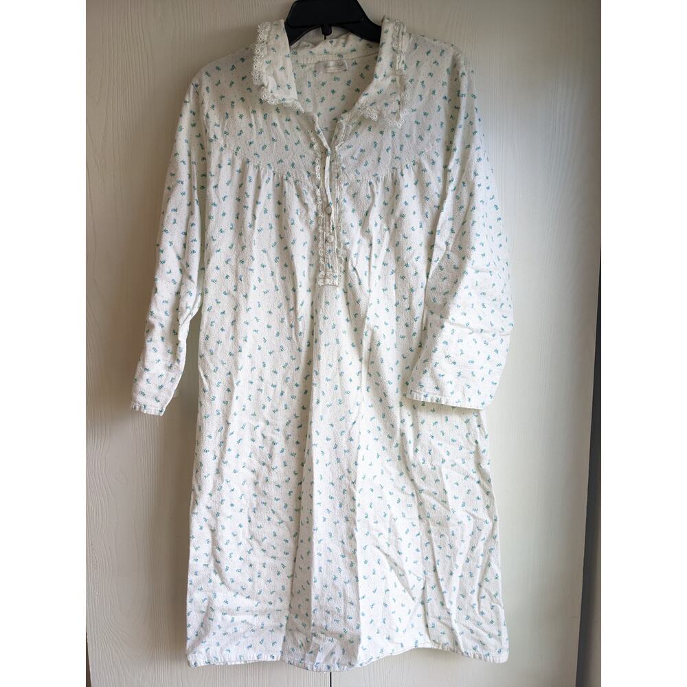 Casual Night Women's White Floral 1/4 Button Front Fleece Nightgown Size L